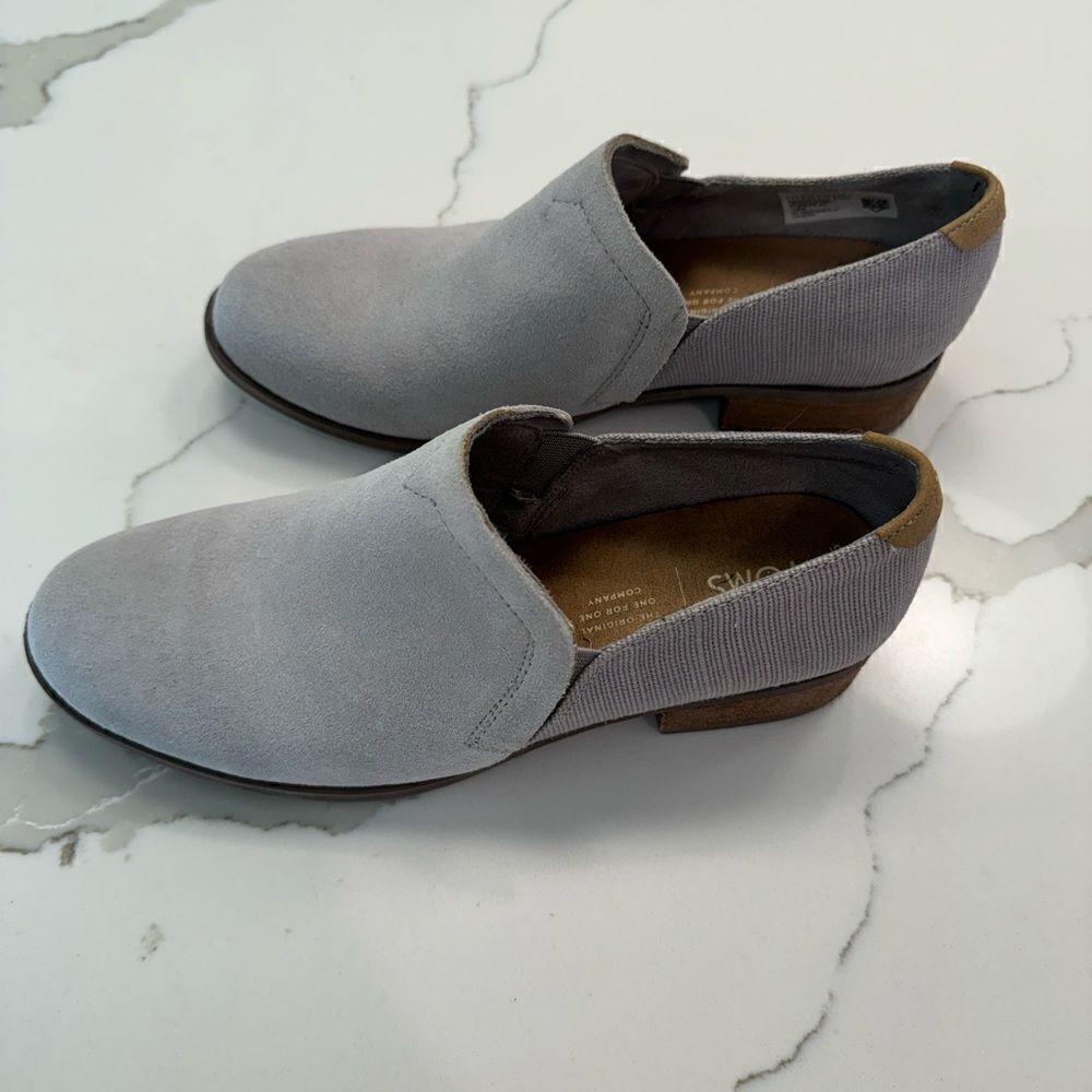 TOMS suede gray booties